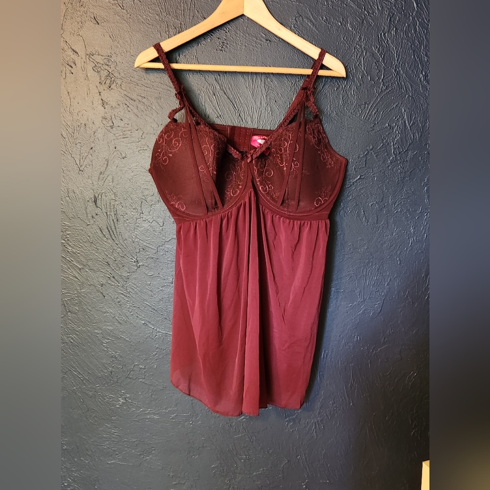 Hips and Curves lingerie